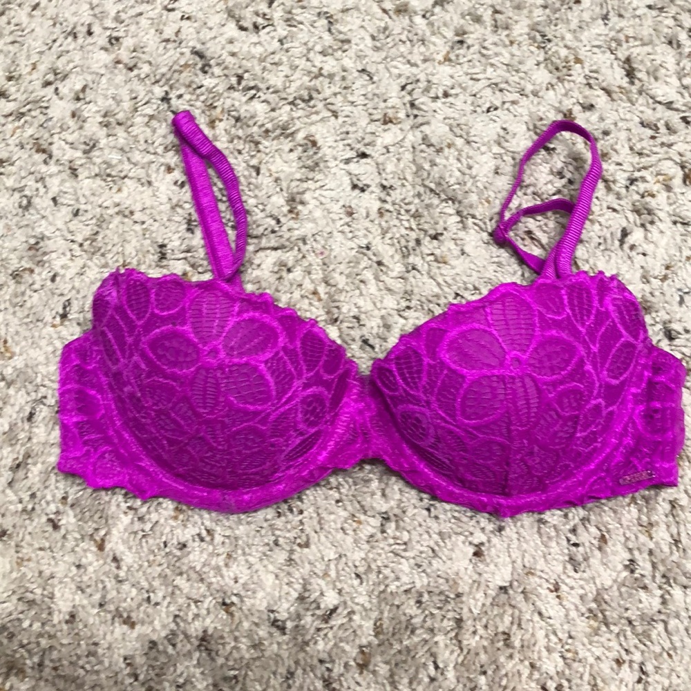 Victoria’s Secret purple/pink bra